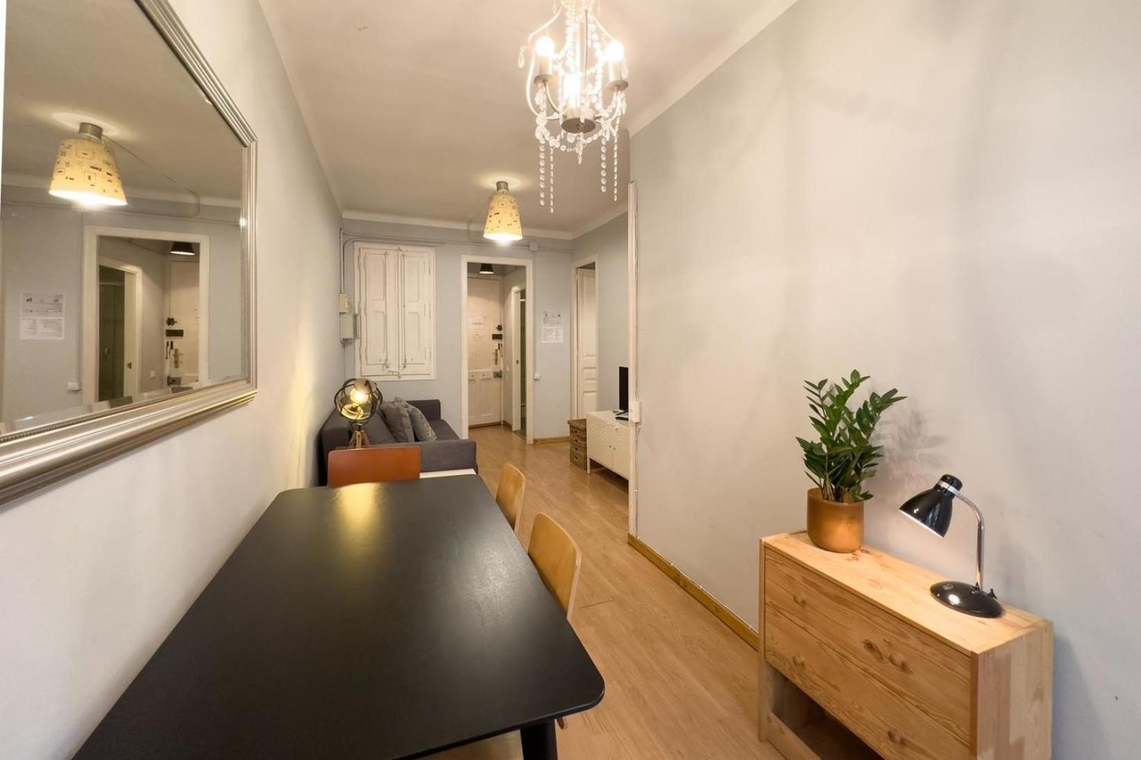 Fuer 3 Personen Ca 40 Qm In Barcelona-gracia, Costa Brava Costa Del Maresme Appartement Barcelone