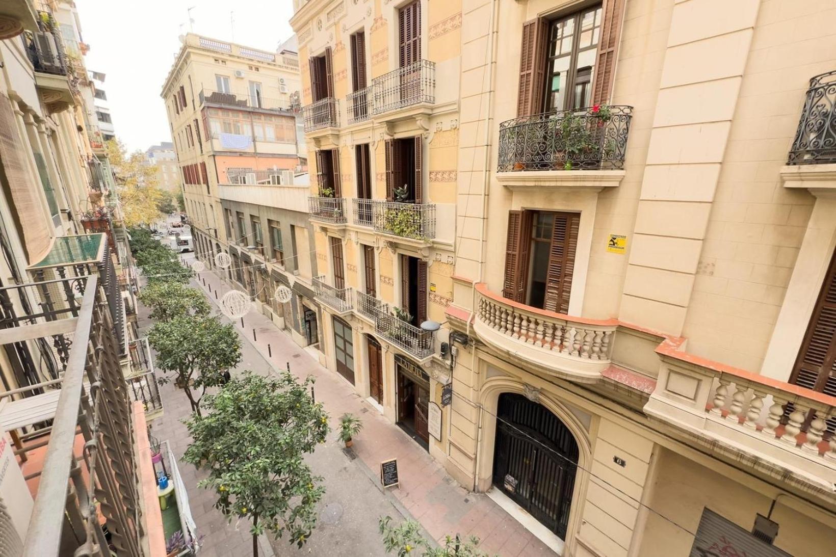 Fuer 3 Personen Ca 40 Qm In Barcelona-gracia, Costa Brava Costa Del Maresme Appartement *